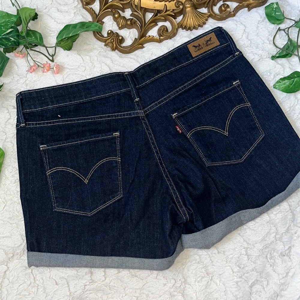 Levi Jean Shorts